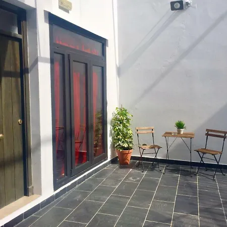 Atico/loft En Zona Centrica V 公寓