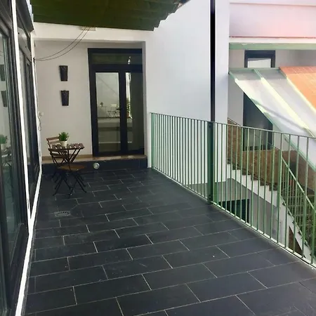 公寓 Atico/loft En Zona Centrica V